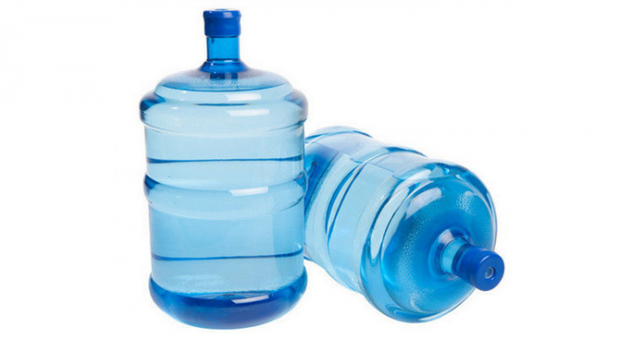 πλαστικό ορυκτό μπουκάλι νερό