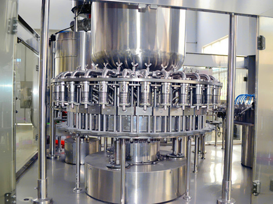 Κίνα Ικανότητα γεμίζοντας μηχανών 3.8kw 1000-30000BPH μπουκαλιών χυμού σιταριού πλήρως αυτόματη προμηθευτής