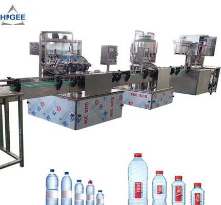 Κίνα Μικρή μηχανή πλήρωσης μεταλλικού νερού 1000-2000 PC το /Hour για τη PET, μπουκάλι γυαλιού προμηθευτής